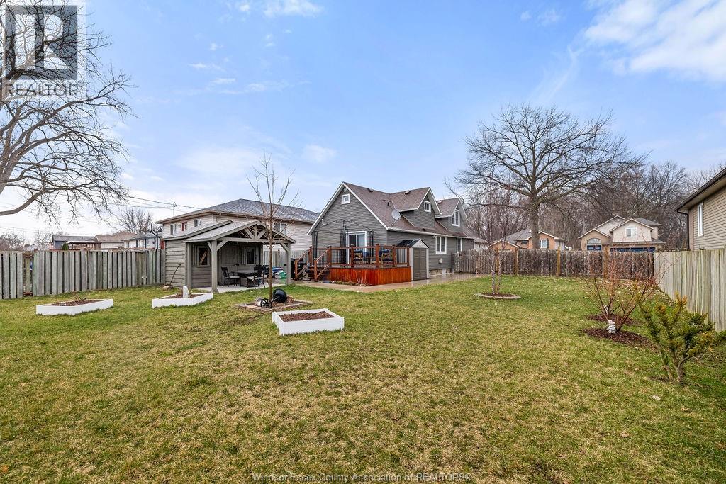 2119 LONGFELLOW, Windsor, Ontario, N9B3J5 — Photo 22