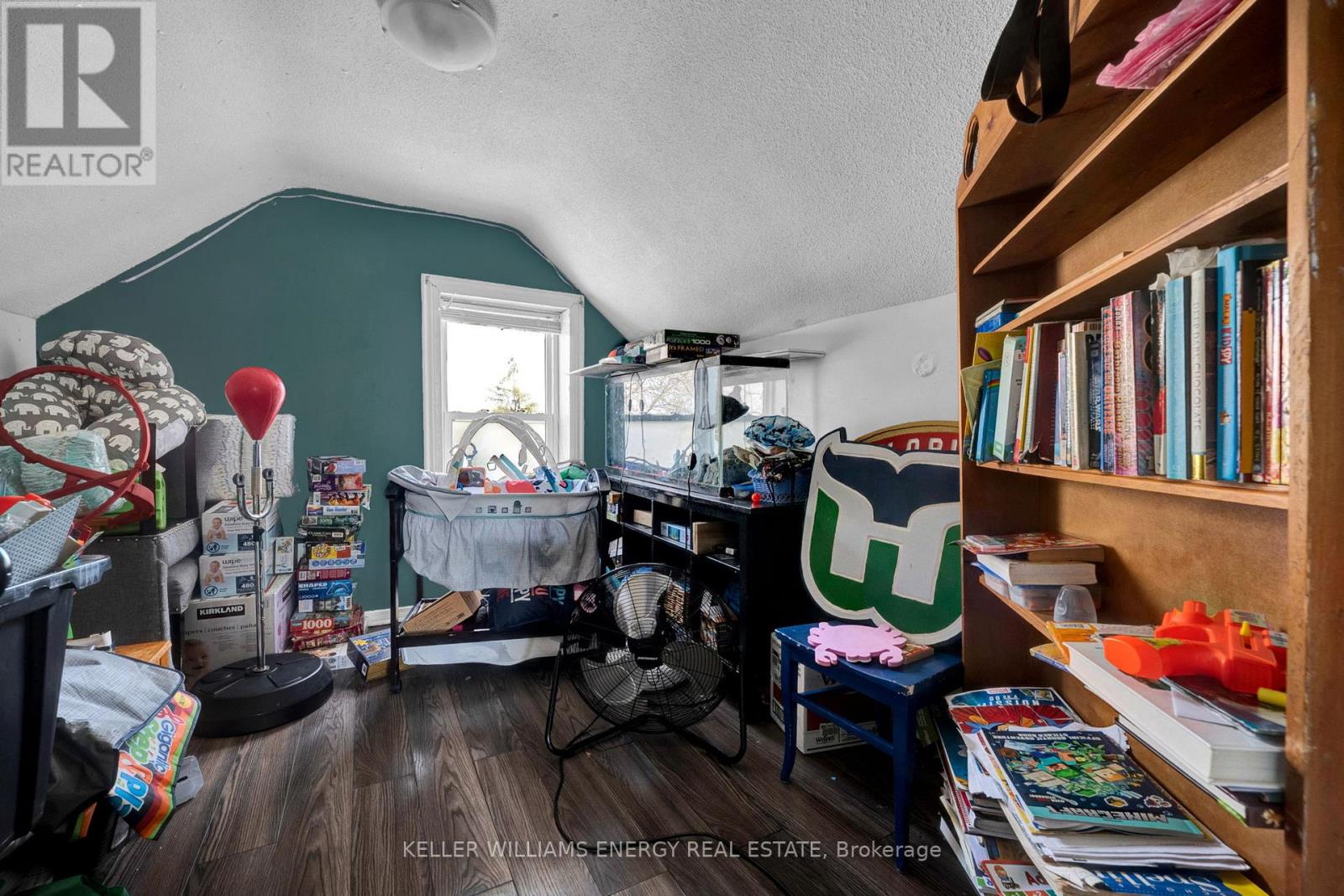 741 RITSON ROAD S - 21