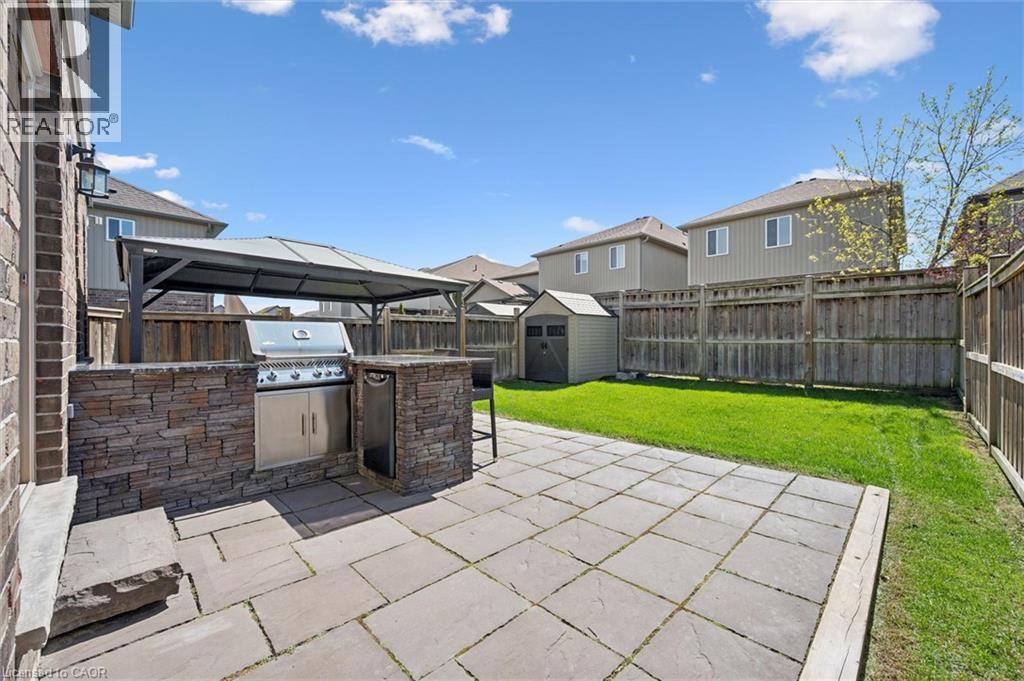 43 CAPTAIN MCCALLUM Drive, New Hamburg, Ontario, N3A0B6 — Photo 28