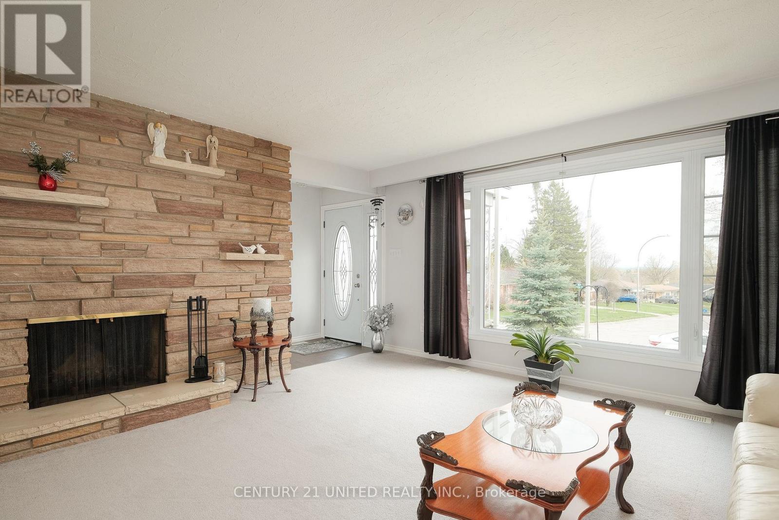 1366 LEIGHTON ROAD - Image 3