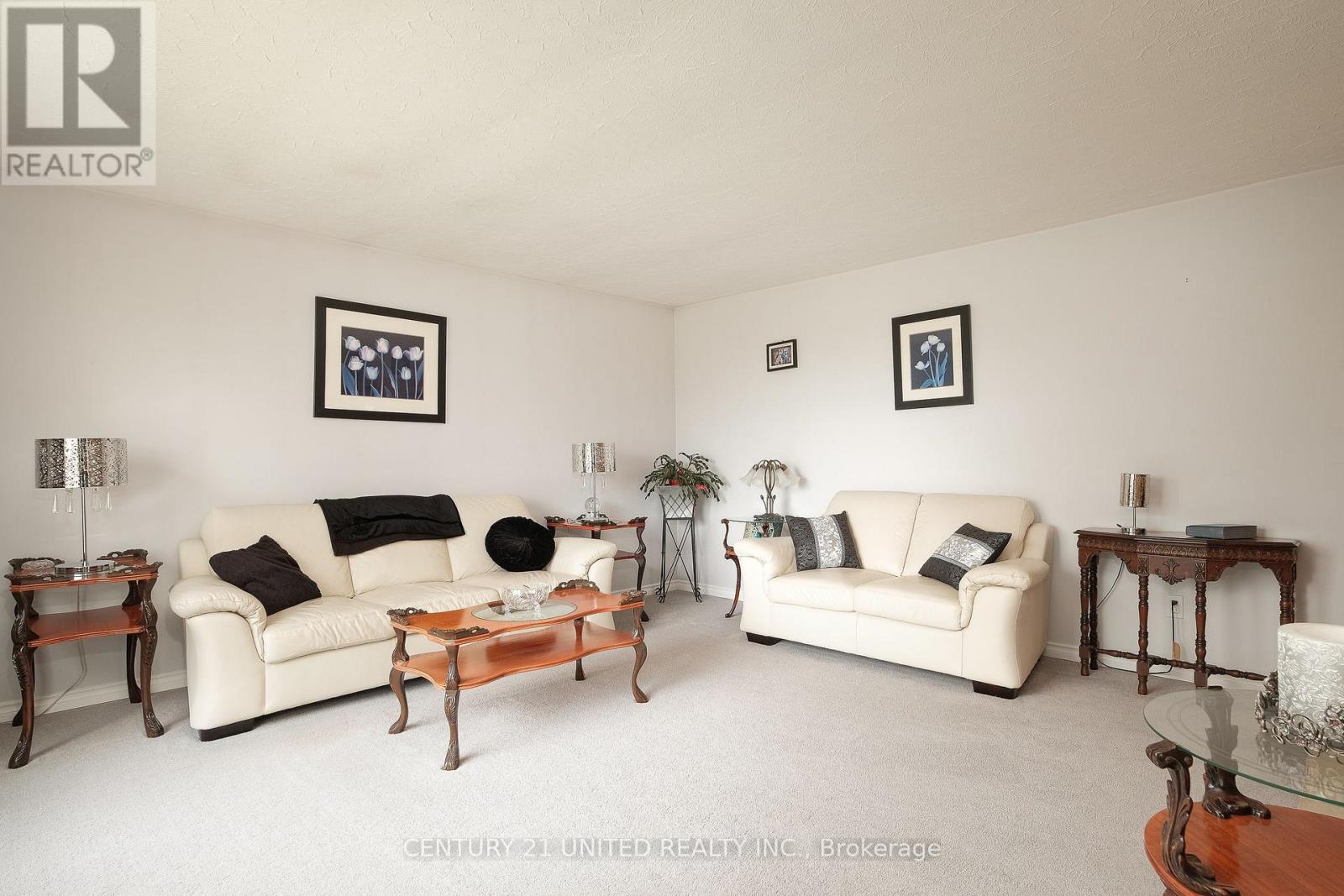 1366 LEIGHTON ROAD - 4