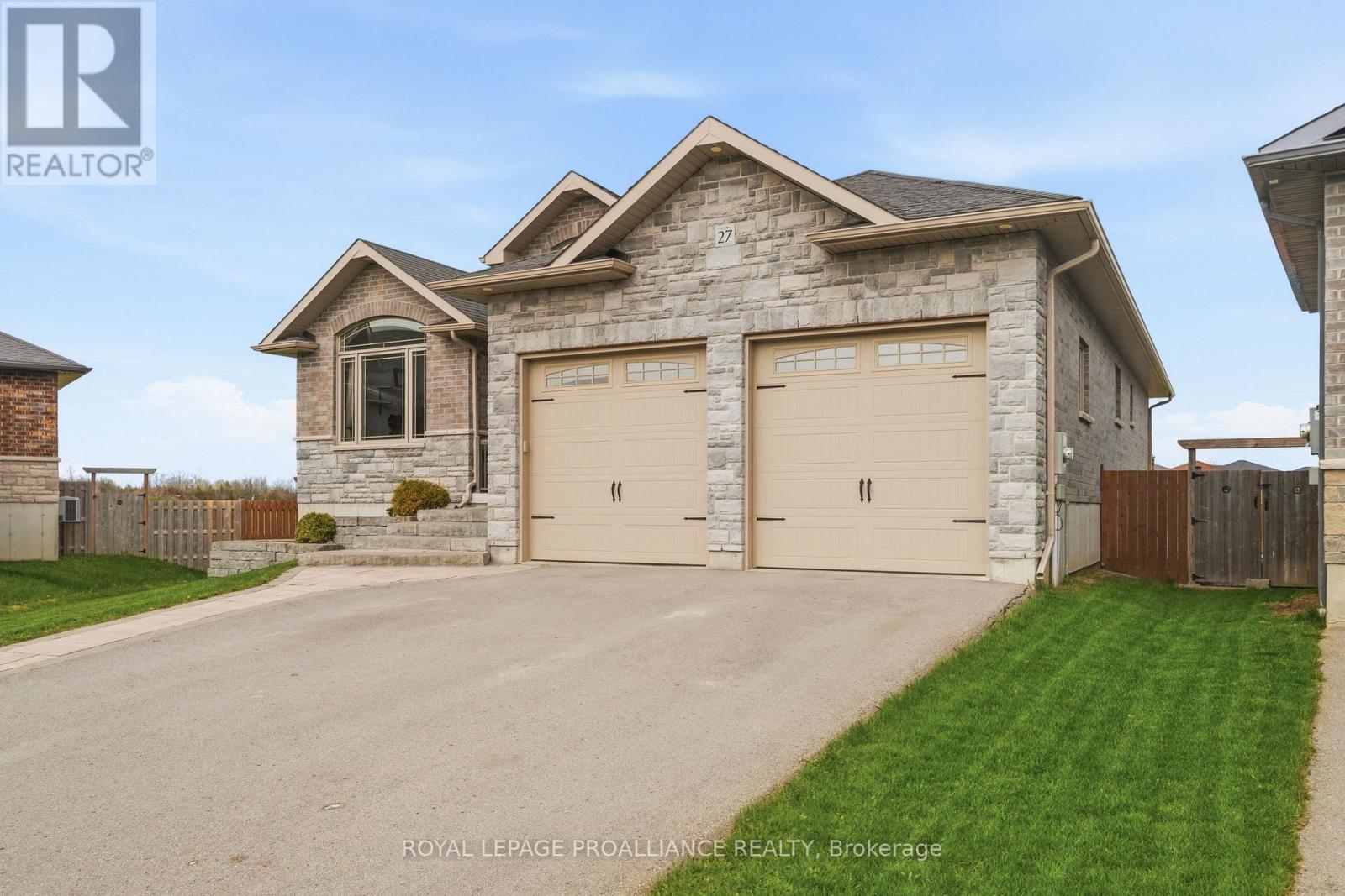 27 BLOSSOM COURT - Image 2