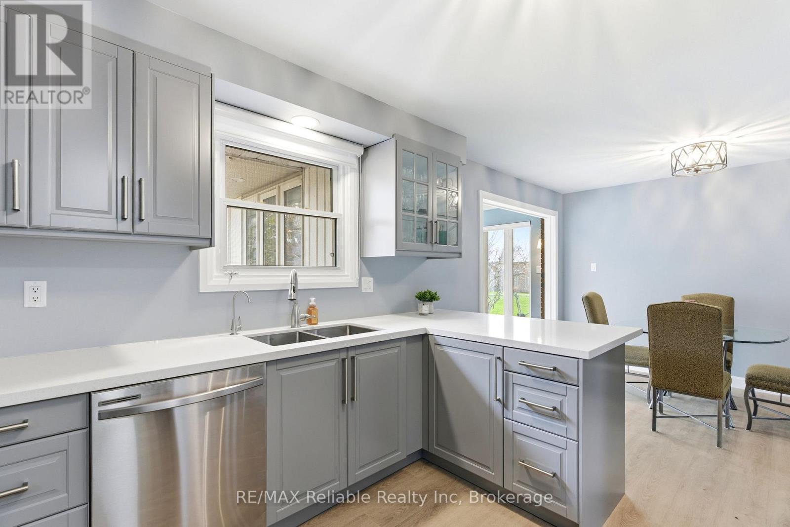 313 KROHMER DRIVE - 20