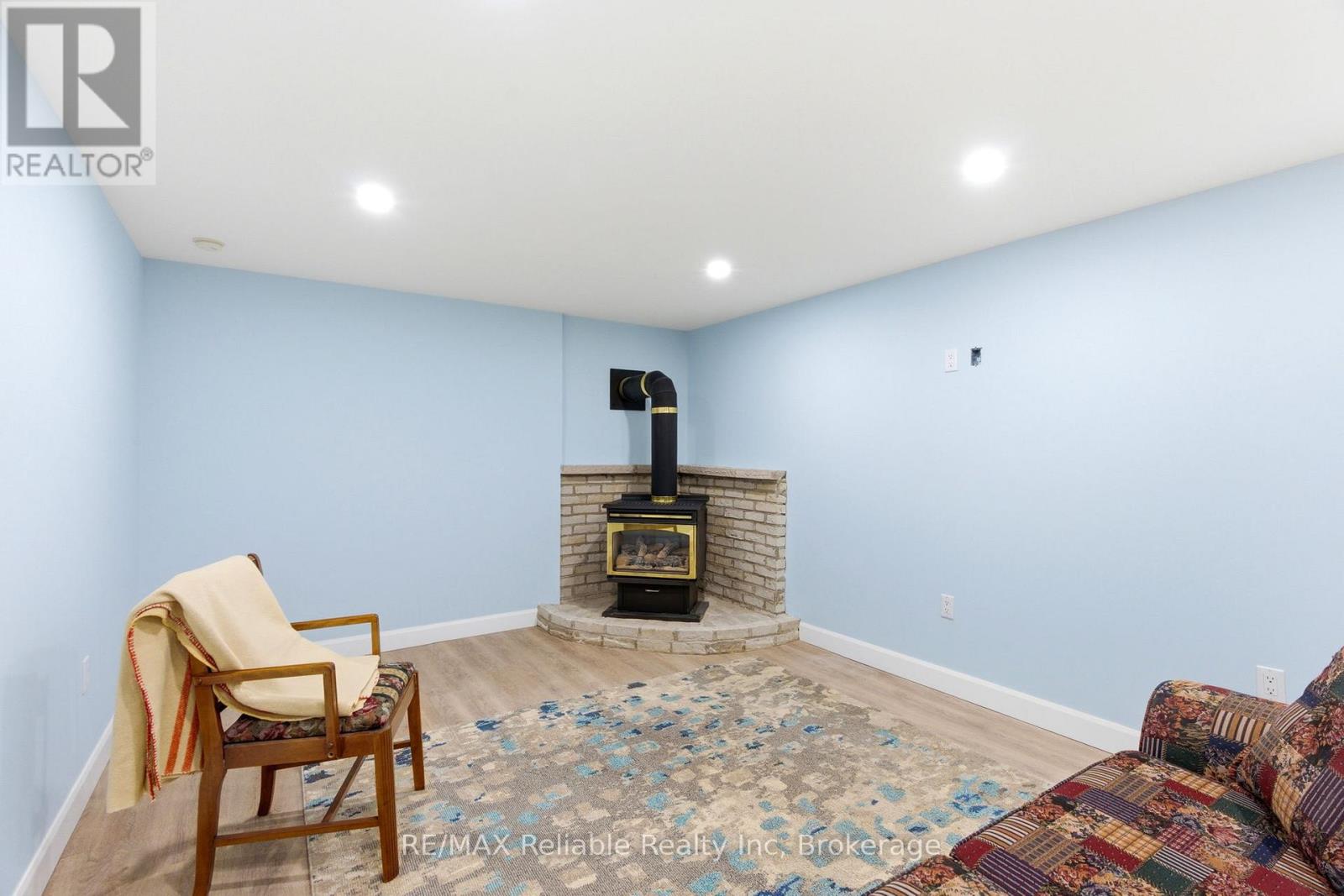 313 KROHMER DRIVE - 31