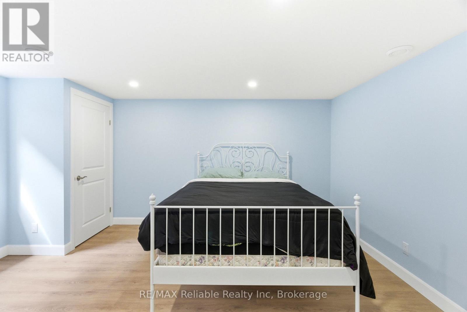 313 KROHMER DRIVE - 34