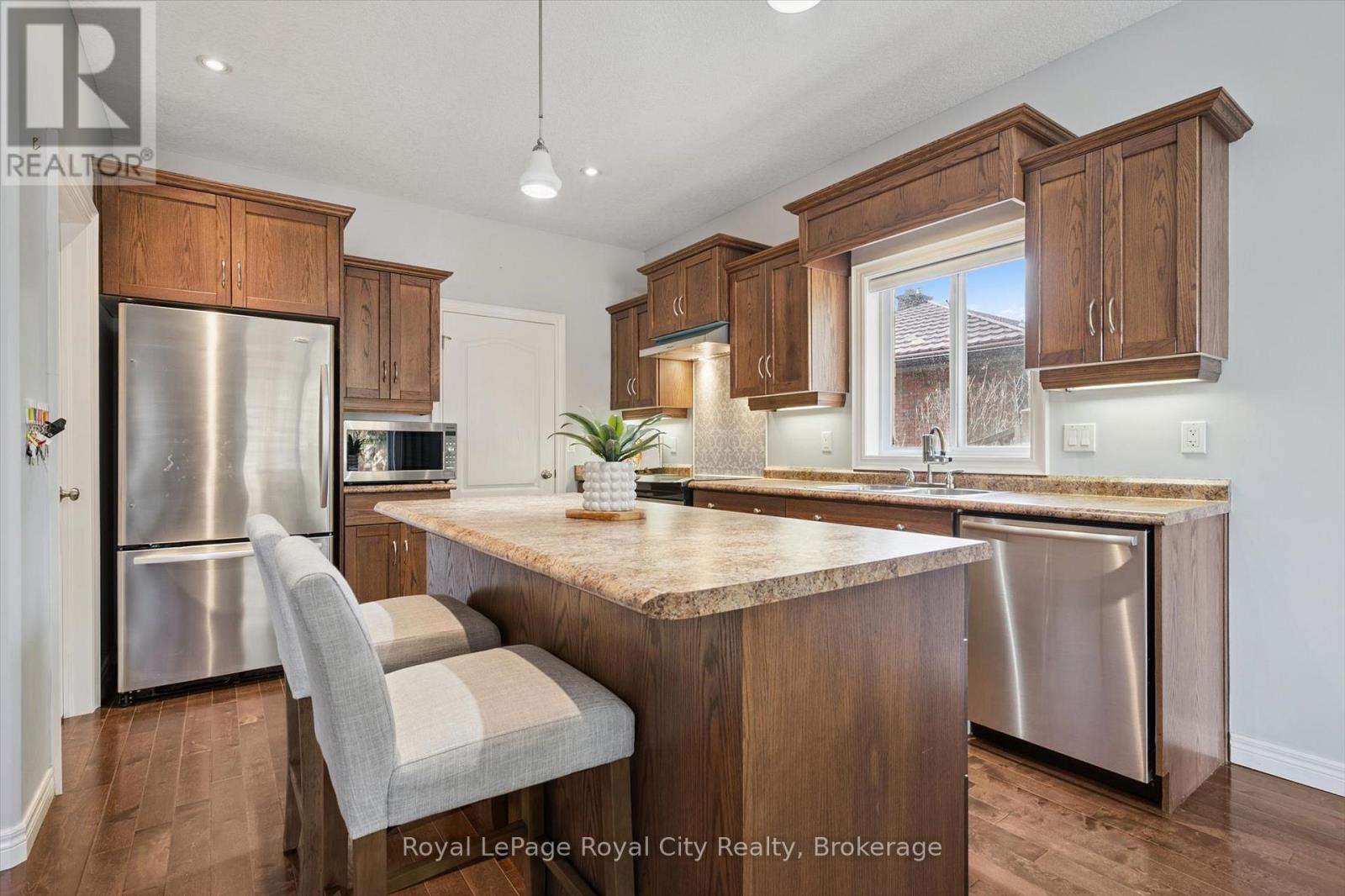 60A EASTVIEW ROAD - 12