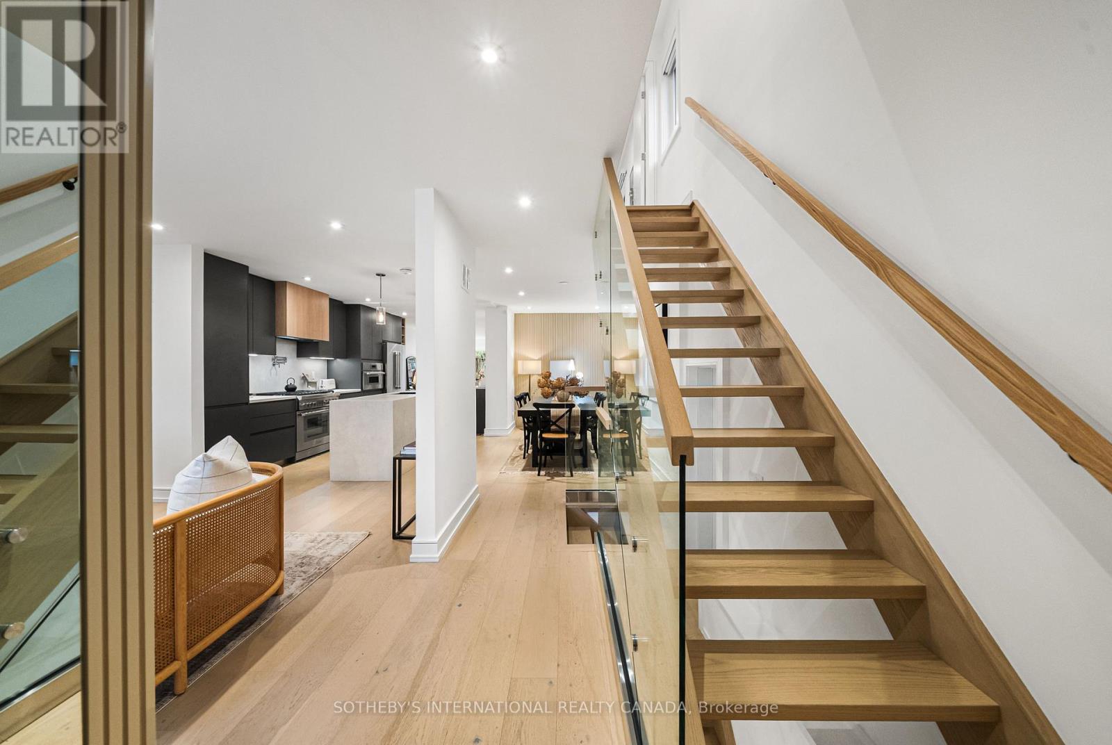 138 AIRDRIE ROAD - 3