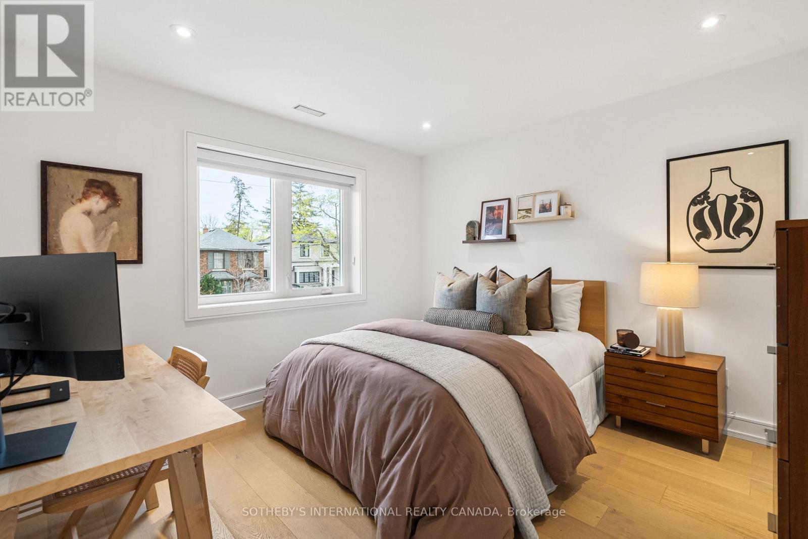 138 AIRDRIE ROAD - 36