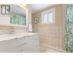 582 Lakeview Avenue, Oshawa, ON L1J1B1 Photo 14