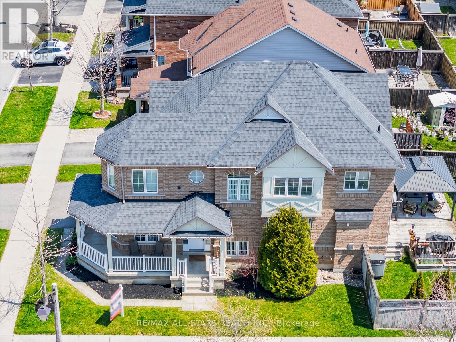 2 MANTLE AVENUE - 43