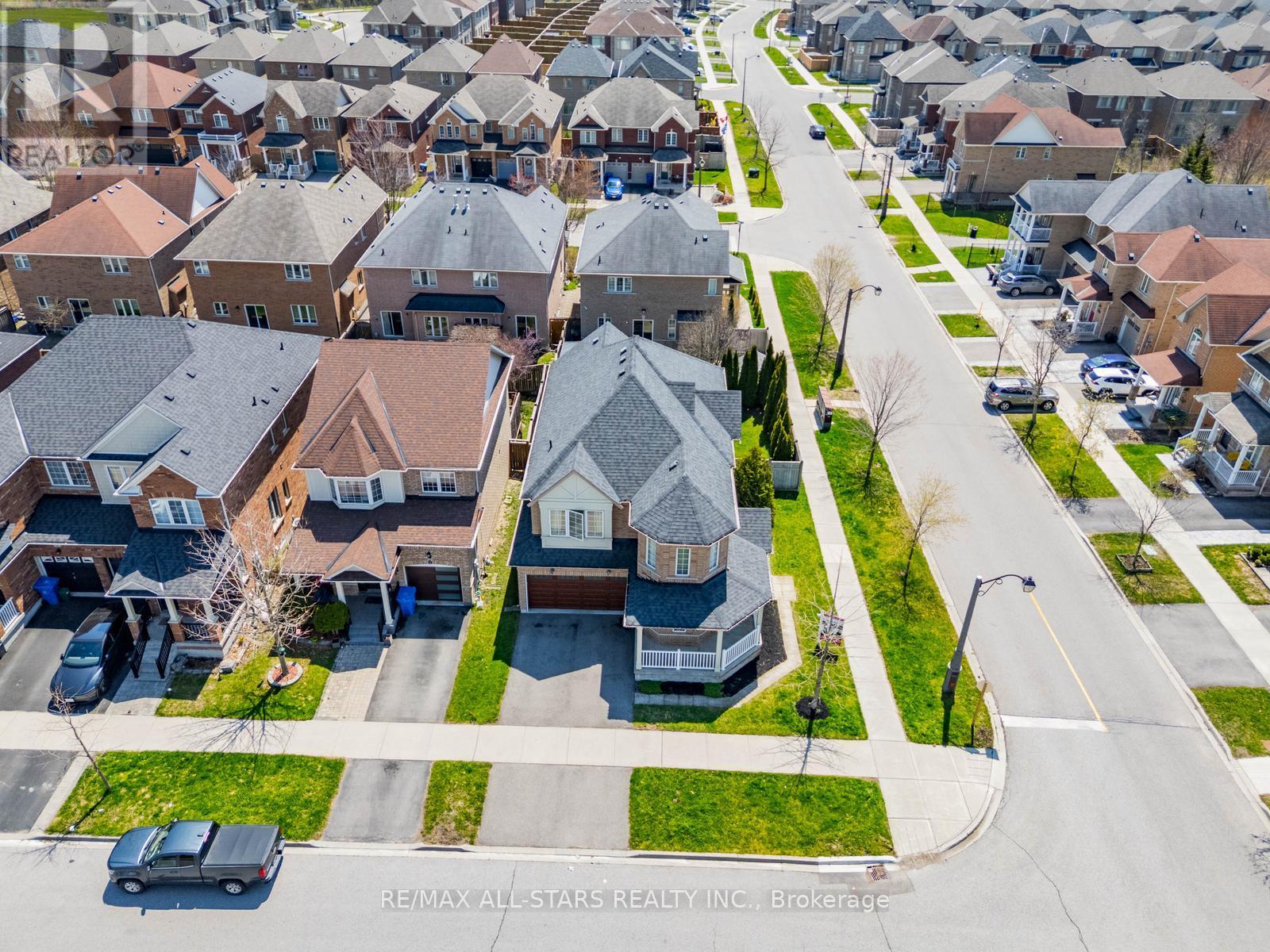 2 MANTLE AVENUE - 6