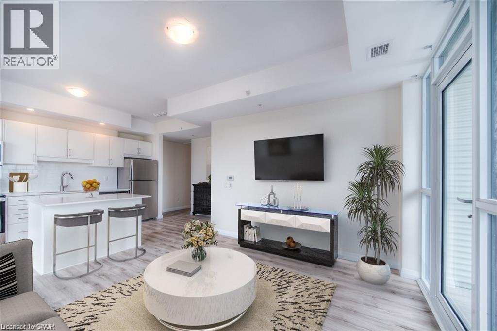 60 CHARLES Street Unit# 1210, Kitchener, Ontario, N2G1Y6 — Photo 4
