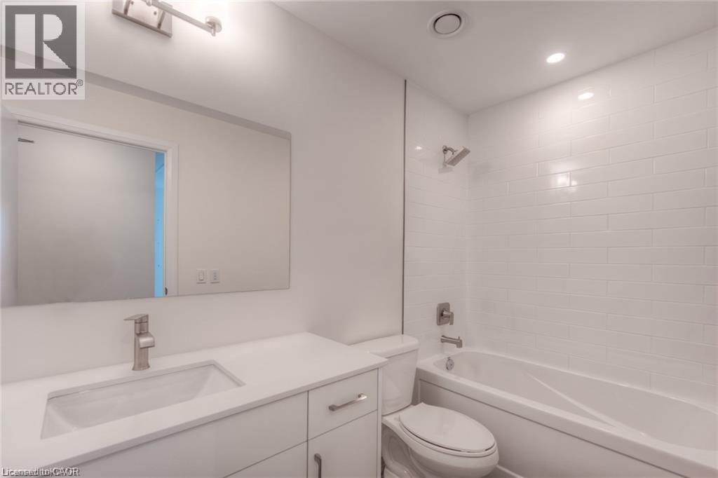 60 CHARLES Street Unit# 1210, Kitchener, Ontario, N2G1Y6 — Photo 7