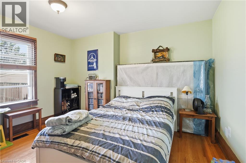 21 WEIR Street N, Hamilton, Ontario, L8H5E7 — Photo 19