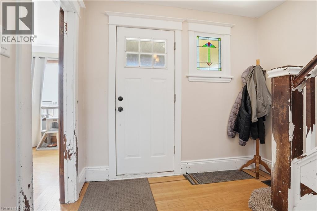 21 WEIR Street N, Hamilton, Ontario, L8H5E7 — Photo 7