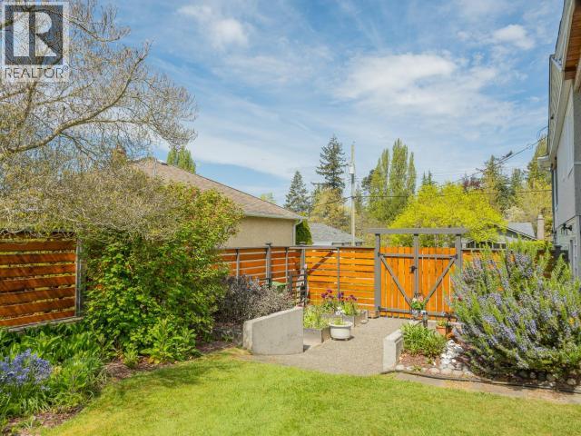 6948 HAMMOND STREET - 12