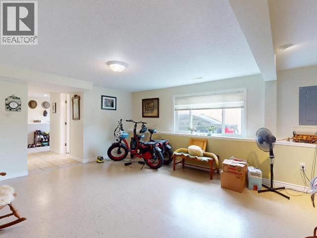 6948 HAMMOND STREET - 44