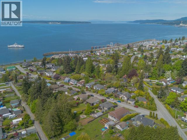 6948 HAMMOND STREET - 34