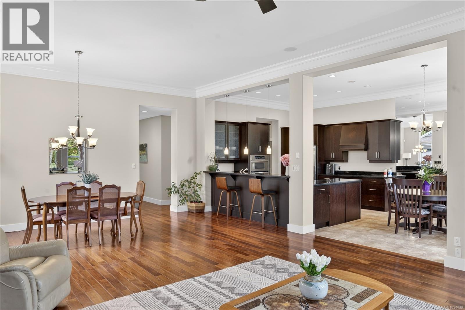 1415 Madeira Ave - Image 2