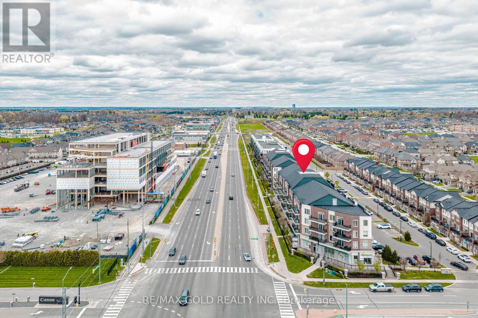 #217 50 SKY HARBOUR DRIVE - 2