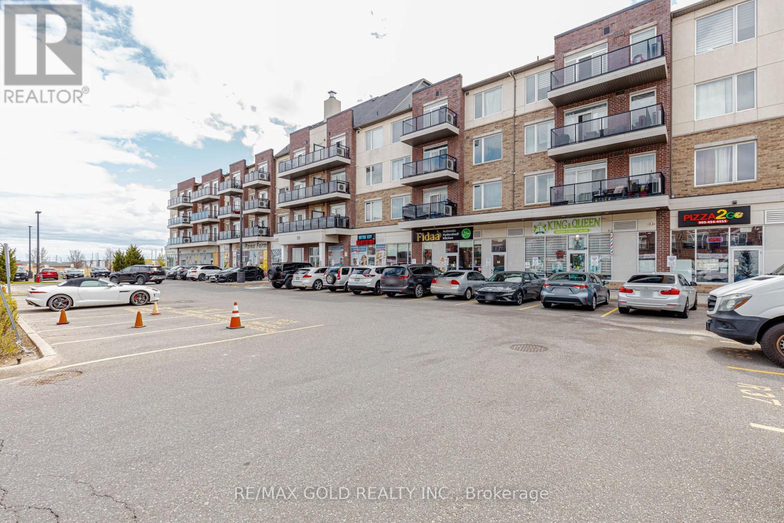 #217 50 SKY HARBOUR DRIVE - 5