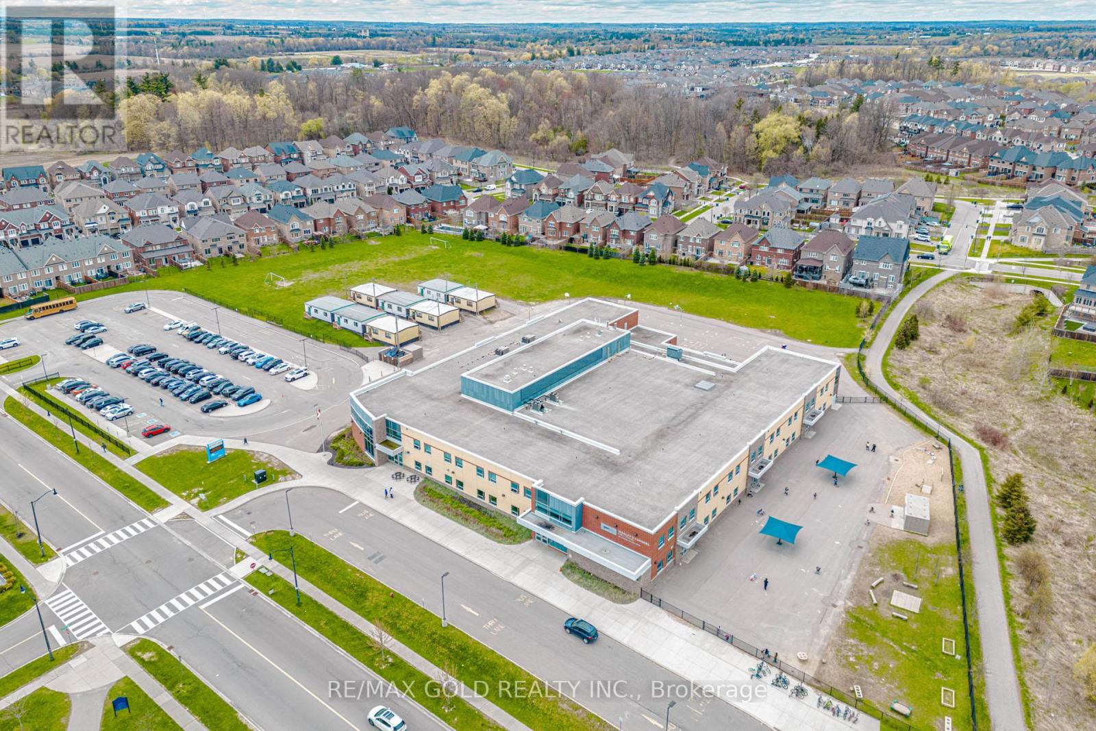 #217 50 SKY HARBOUR DRIVE - 50