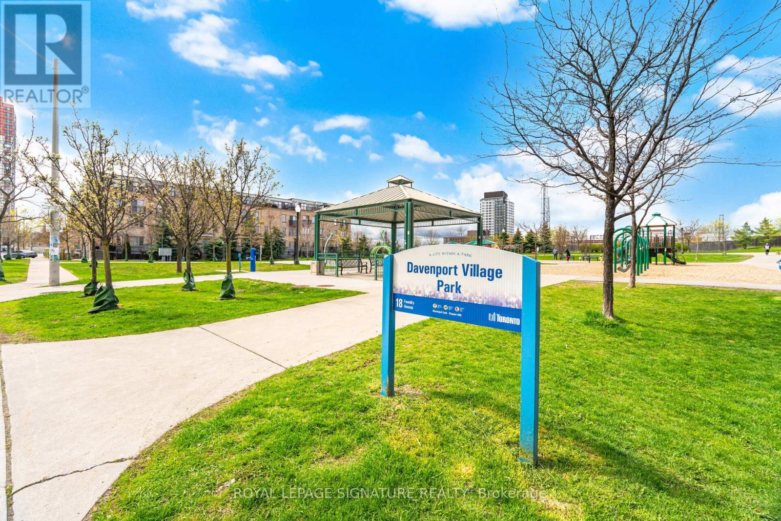 #162 8 FOUNDRY AVENUE - 36