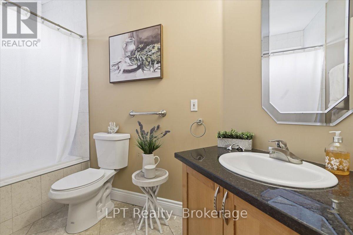 1879 APPLEVIEW ROAD - 20