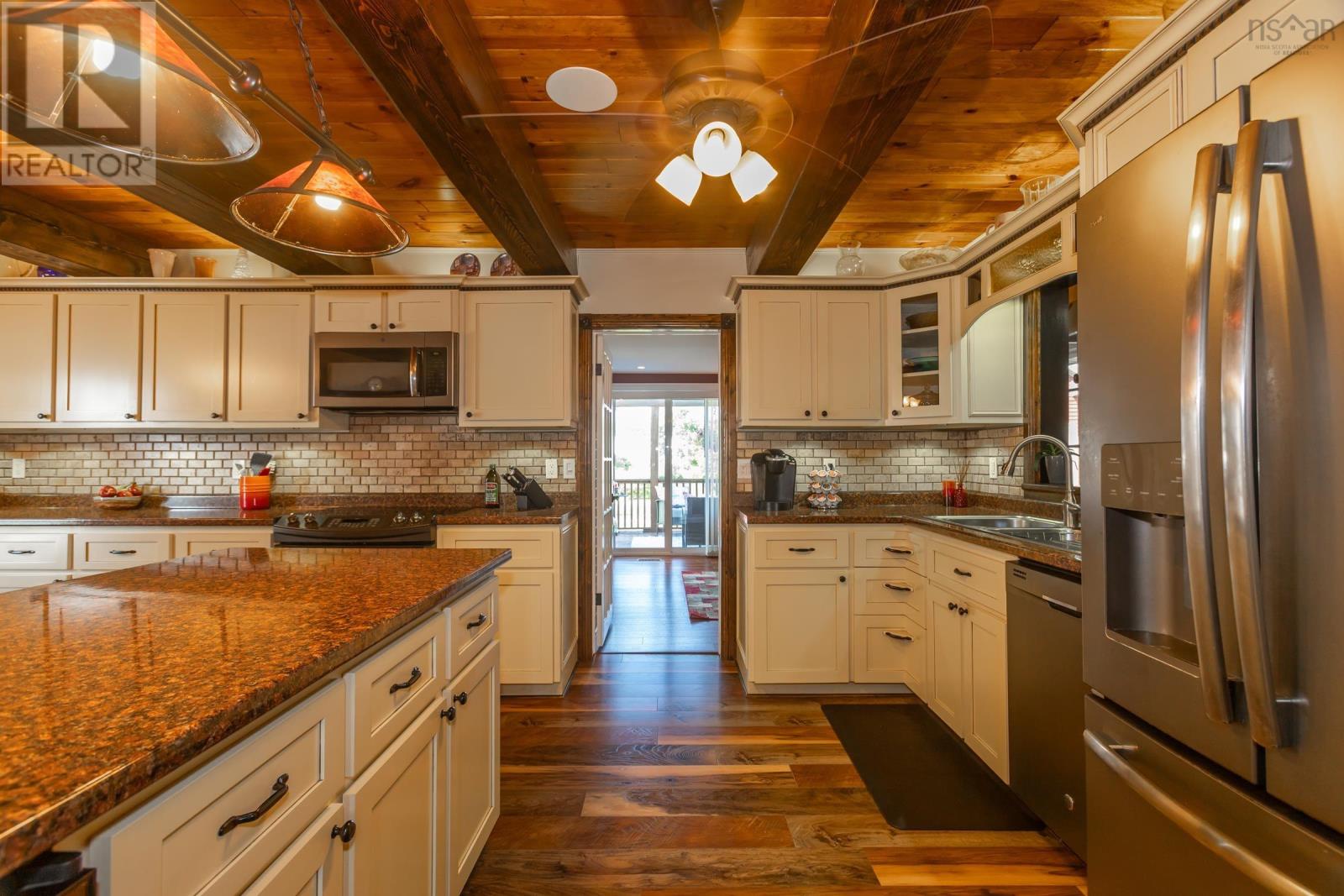 5 Rectory Street - 14