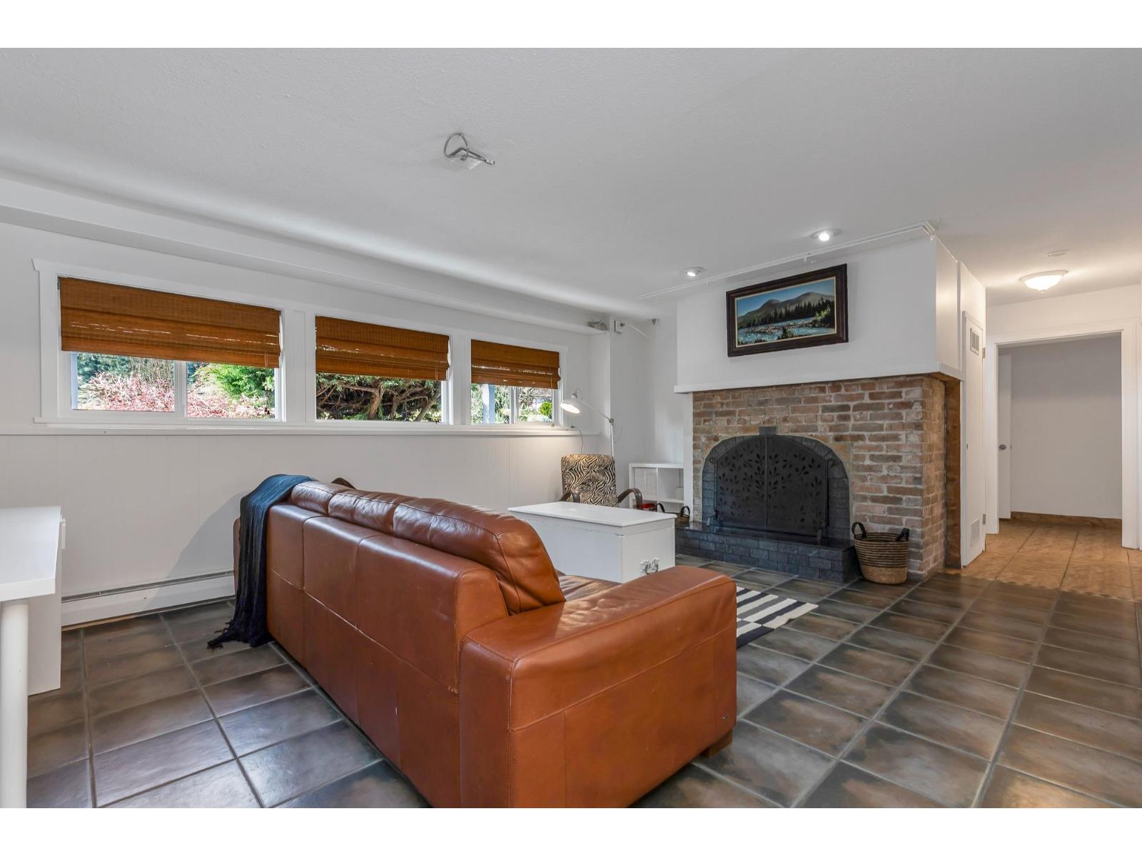 4 Bed, 2 Bath House for Sale in Mission – 7958 TAULBUT STREET, Mission - Image 34