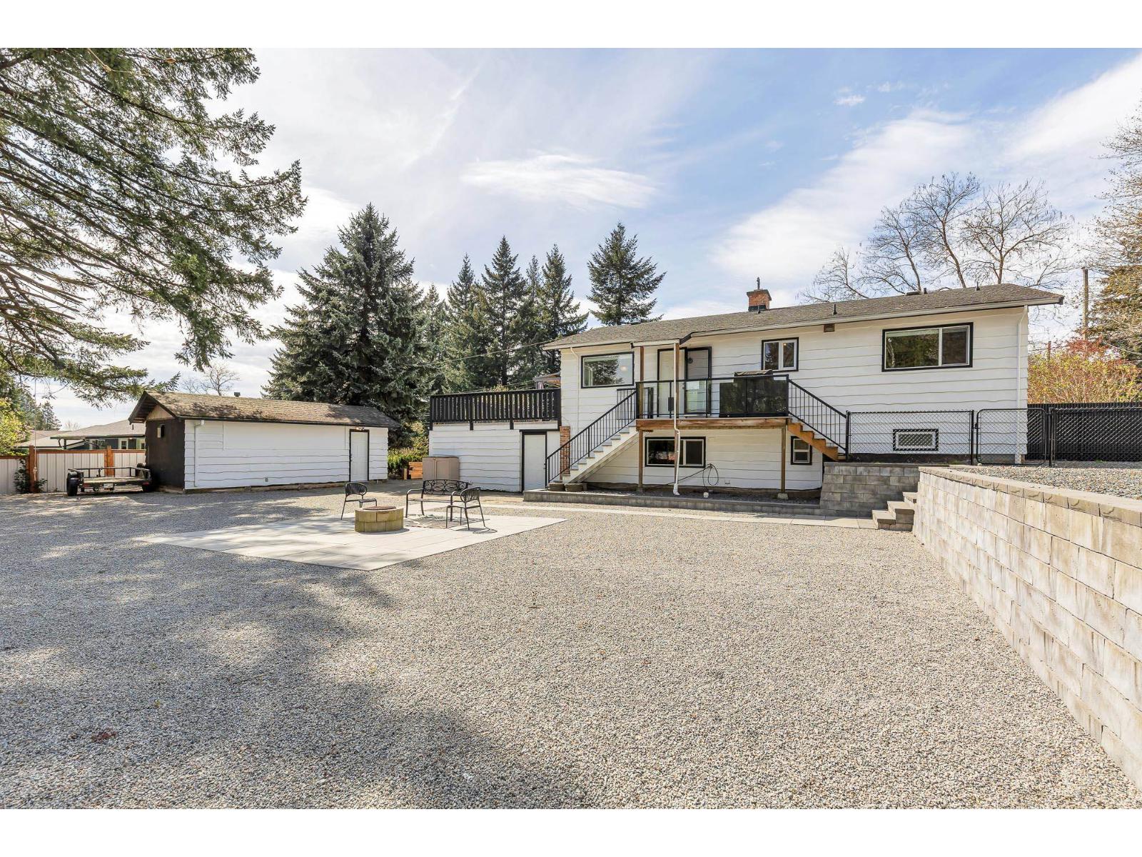 4 Bed, 2 Bath House for Sale in Mission – 7958 TAULBUT STREET, Mission - Image 8