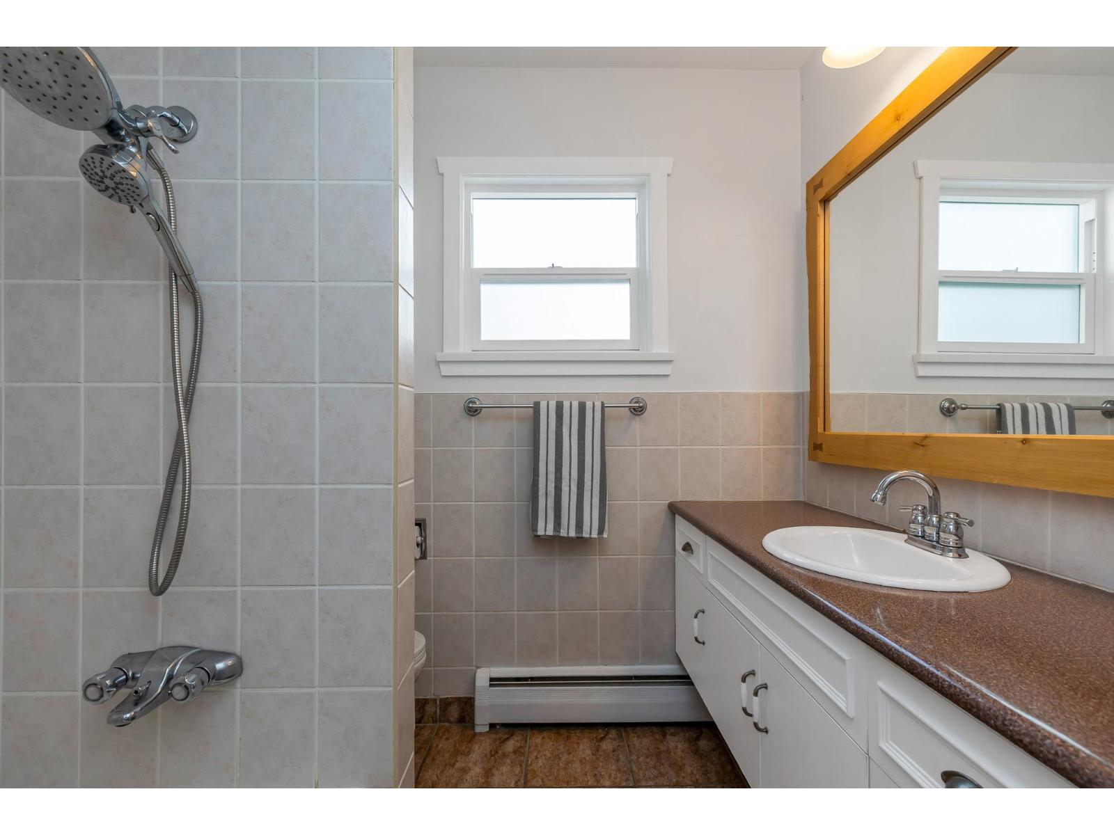 4 Bed, 2 Bath House for Sale in Mission – 7958 TAULBUT STREET, Mission - Image 25