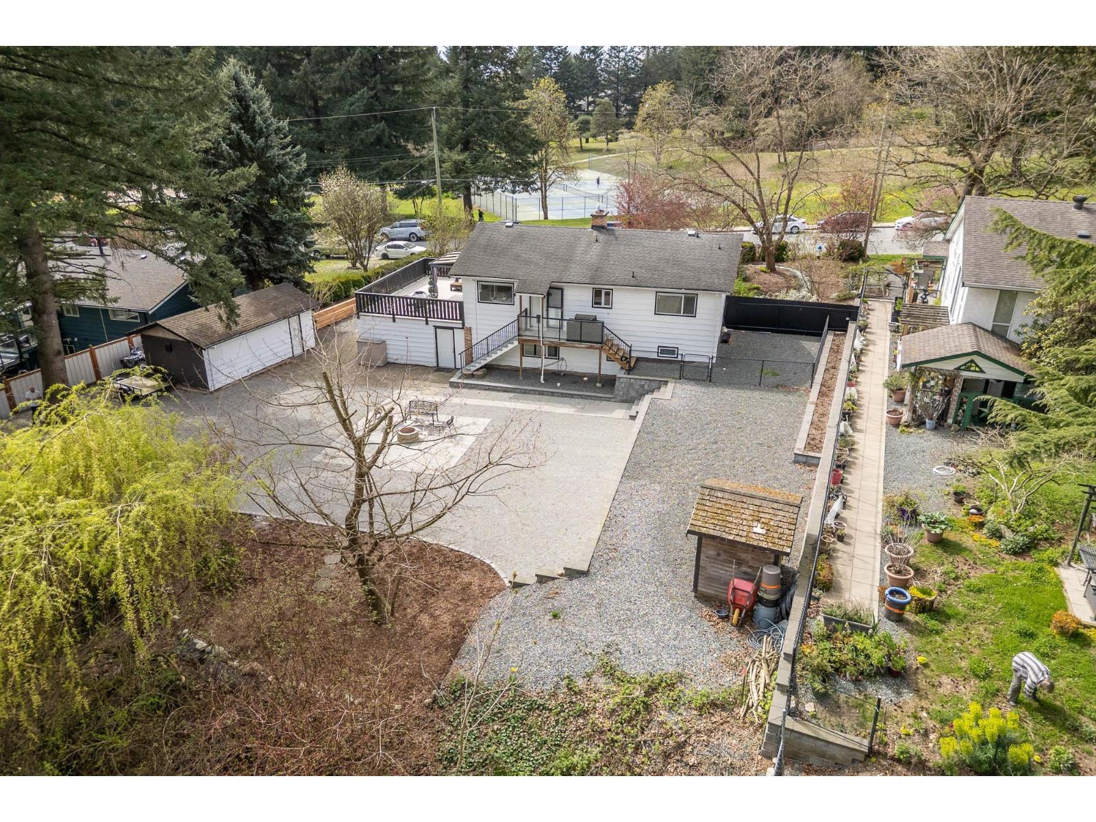 4 Bed, 2 Bath House for Sale in Mission – 7958 TAULBUT STREET, Mission - Image 10