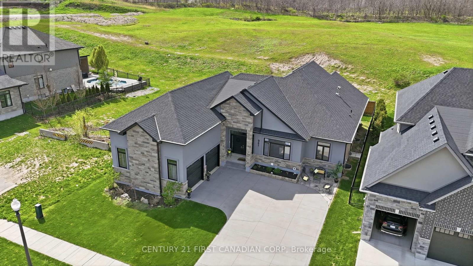 941 LONGWORTH ROAD - Image 2