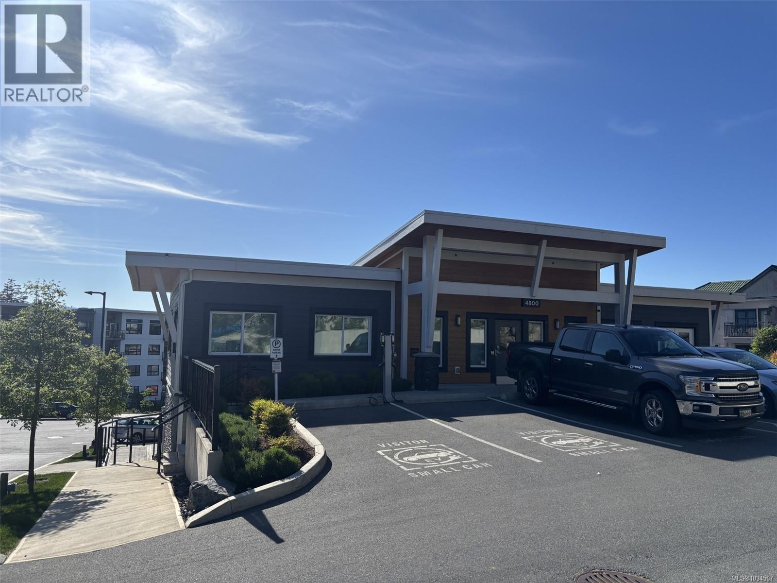 #212 4830 Cedar Ridge Pl - Image 2