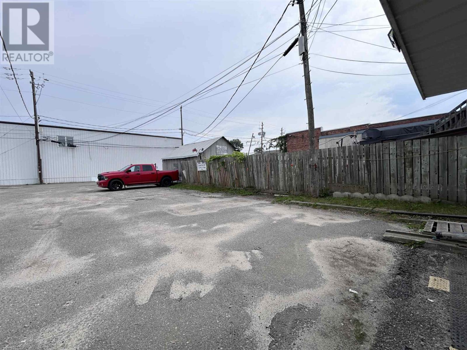 214 SCOTT ST, FORT FRANCES, Ontario, P9A1G7 — Photo 8
