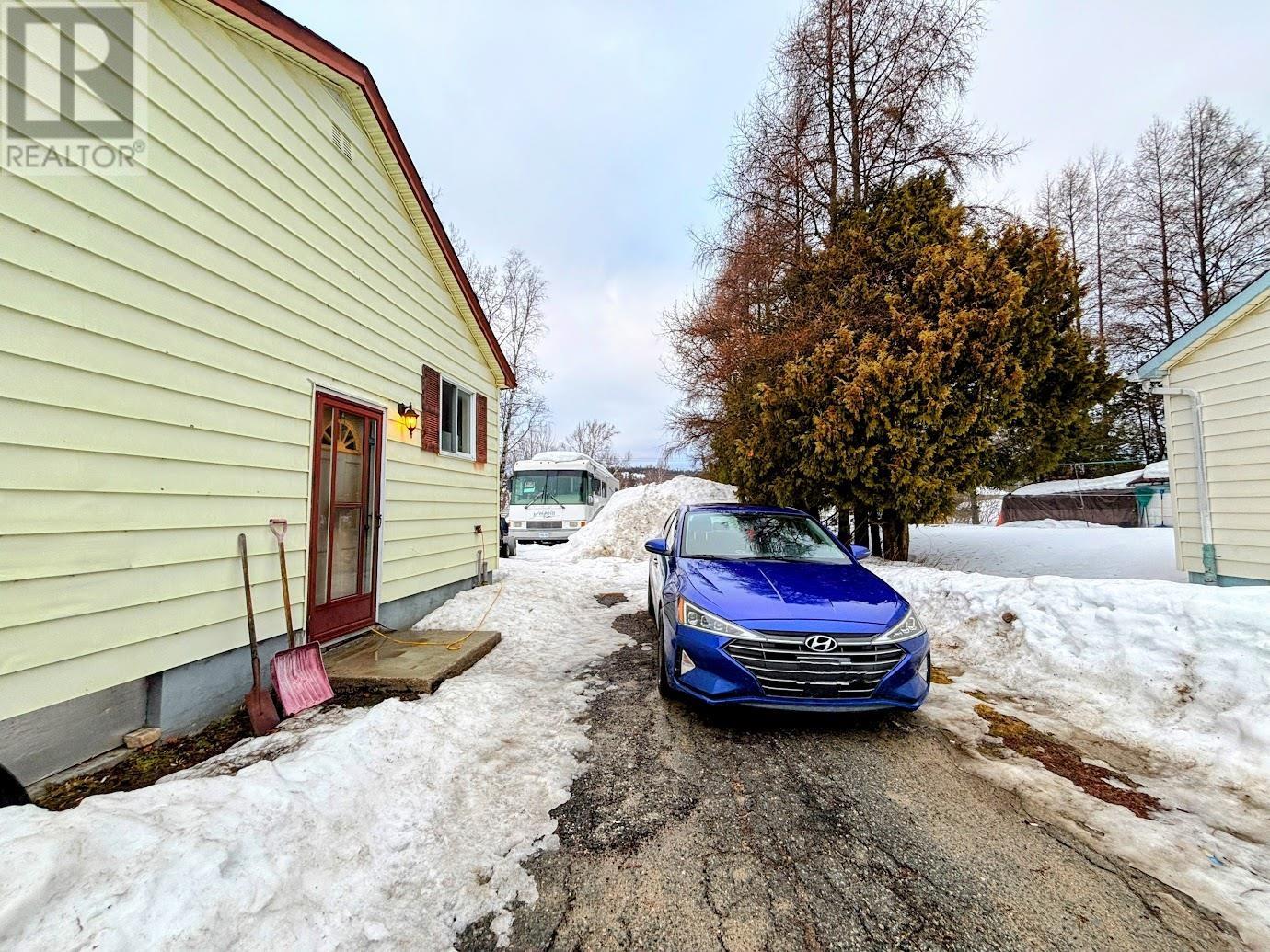 71 Manitou RD, Manitouwadge, Ontario, P0T2C0 — Photo 6