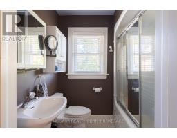 Bedroom 5 - 62 Hillcrest Avenue, St  Catharines, ON L2R4Y1 Photo 6