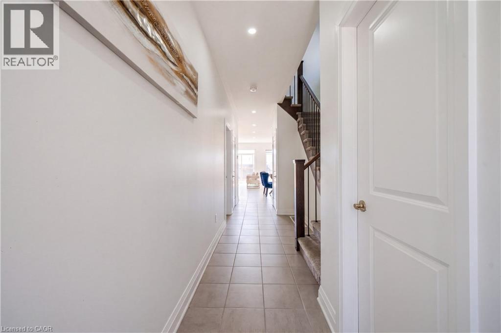 10 SPORTSMAN HILL Street, Kitchener, Ontario, N2P0J2 — Photo 11
