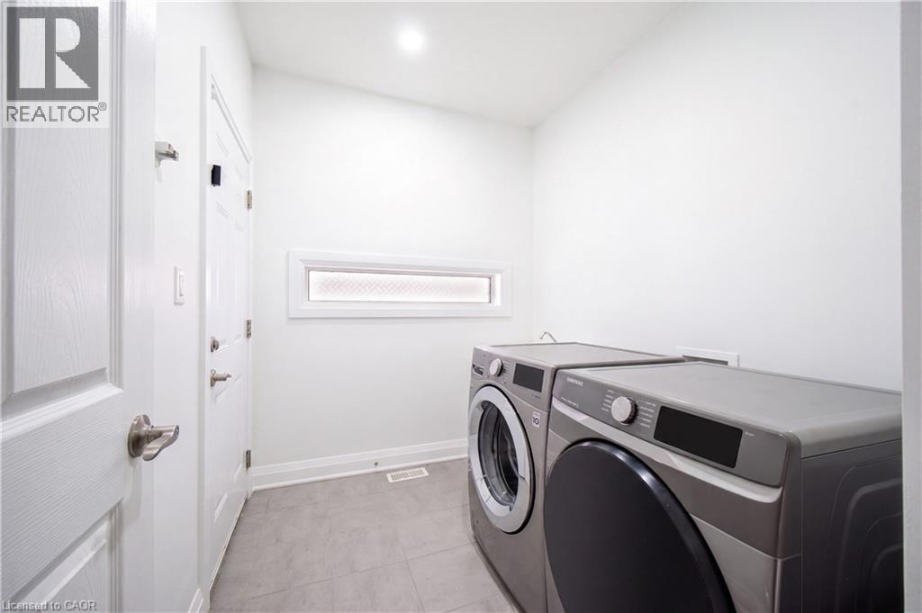 10 SPORTSMAN HILL Street, Kitchener, Ontario, N2P0J2 — Photo 27
