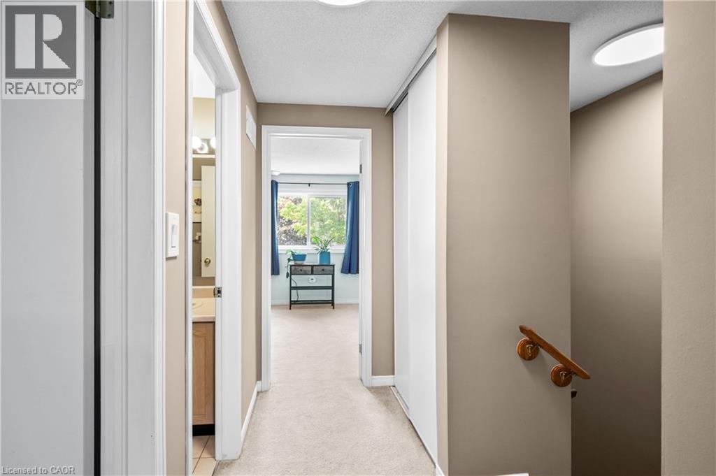 610 BARTON Street Unit# 12, Stoney Creek, Ontario, L8E5V2 — Photo 12