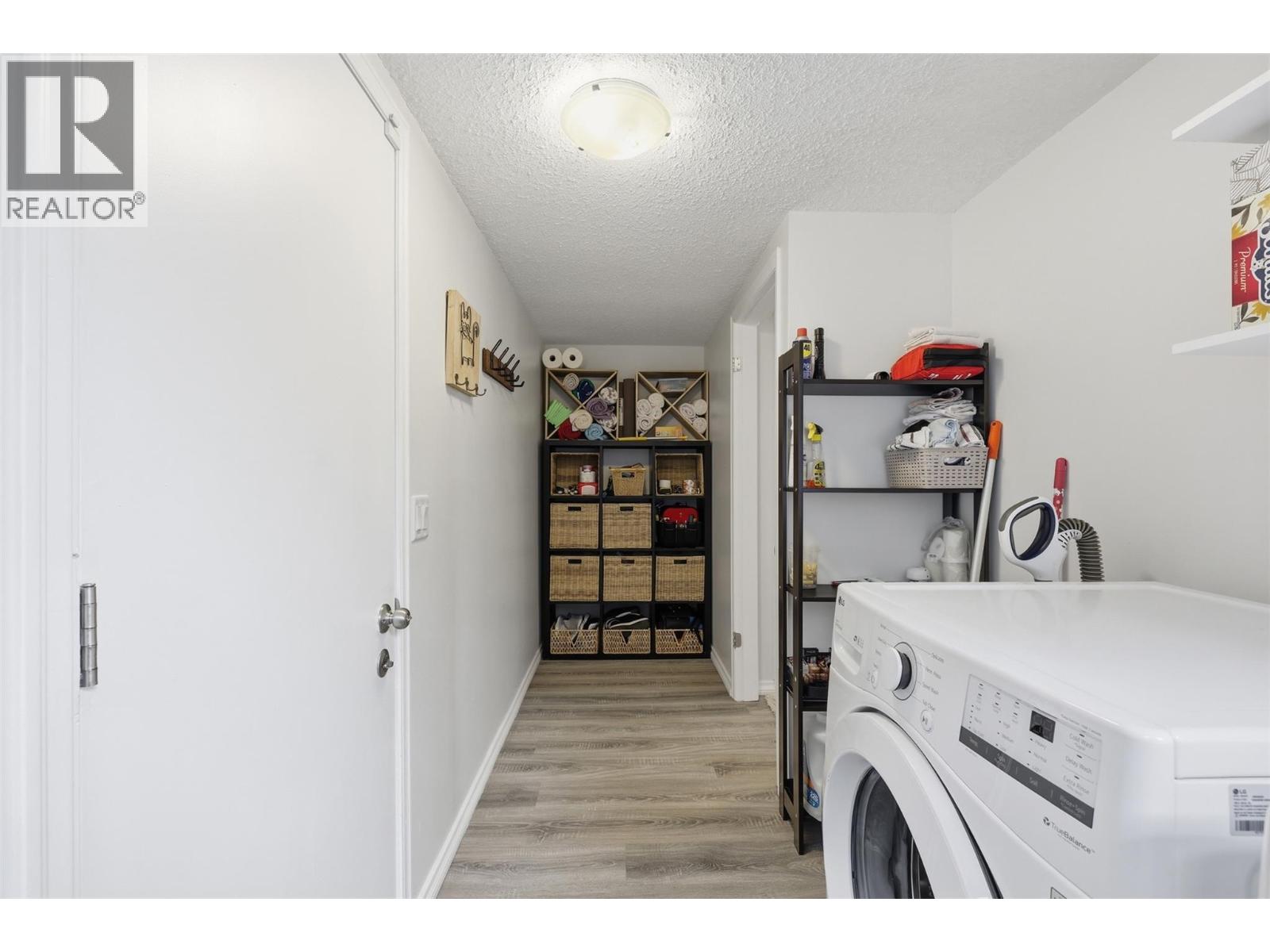 2109 Van Horne Drive - 37
