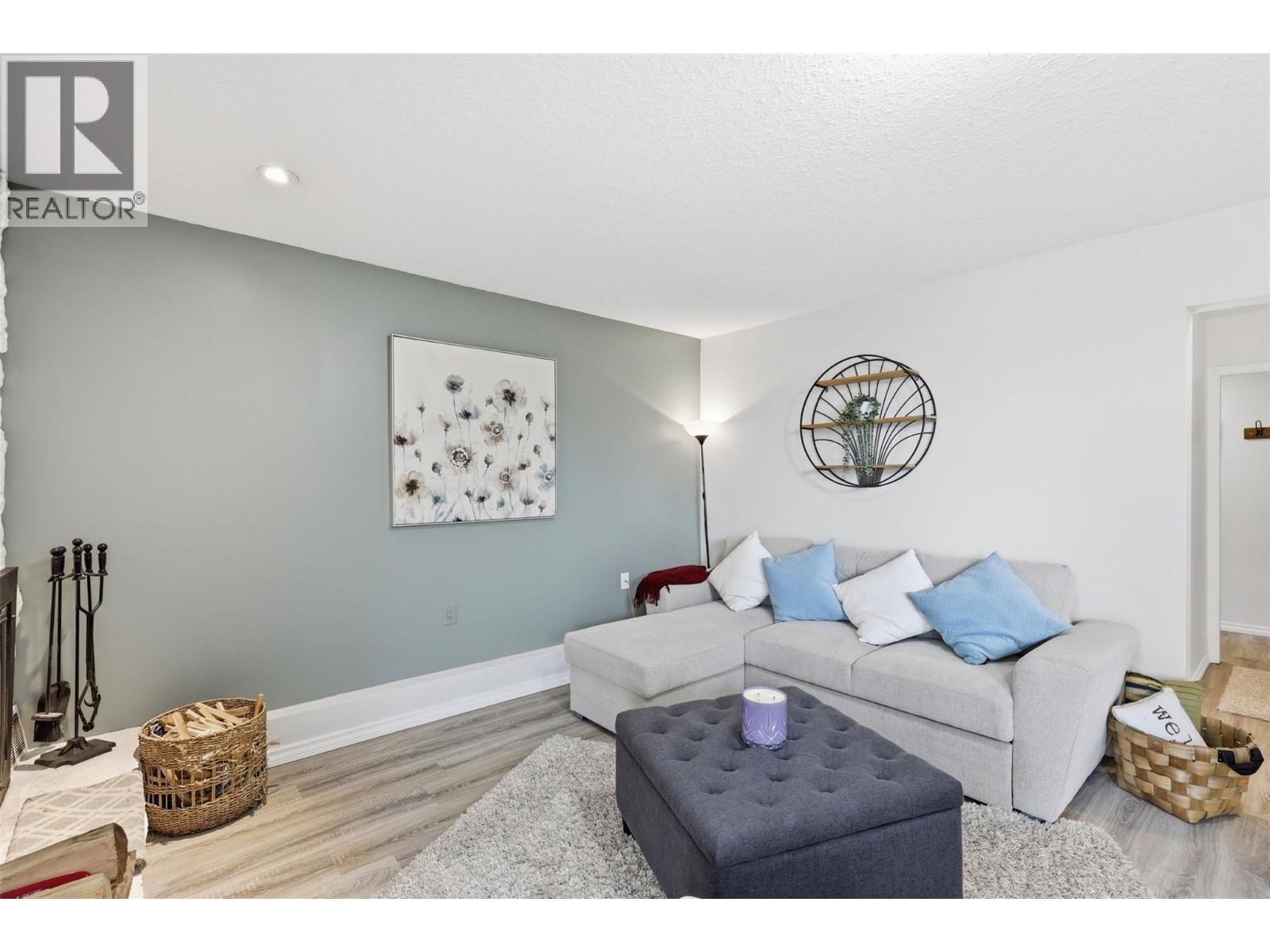 2109 Van Horne Drive - 31