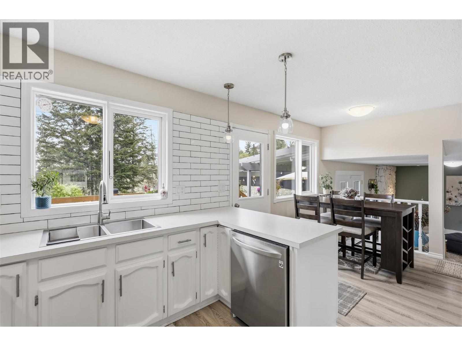2109 Van Horne Drive - 19