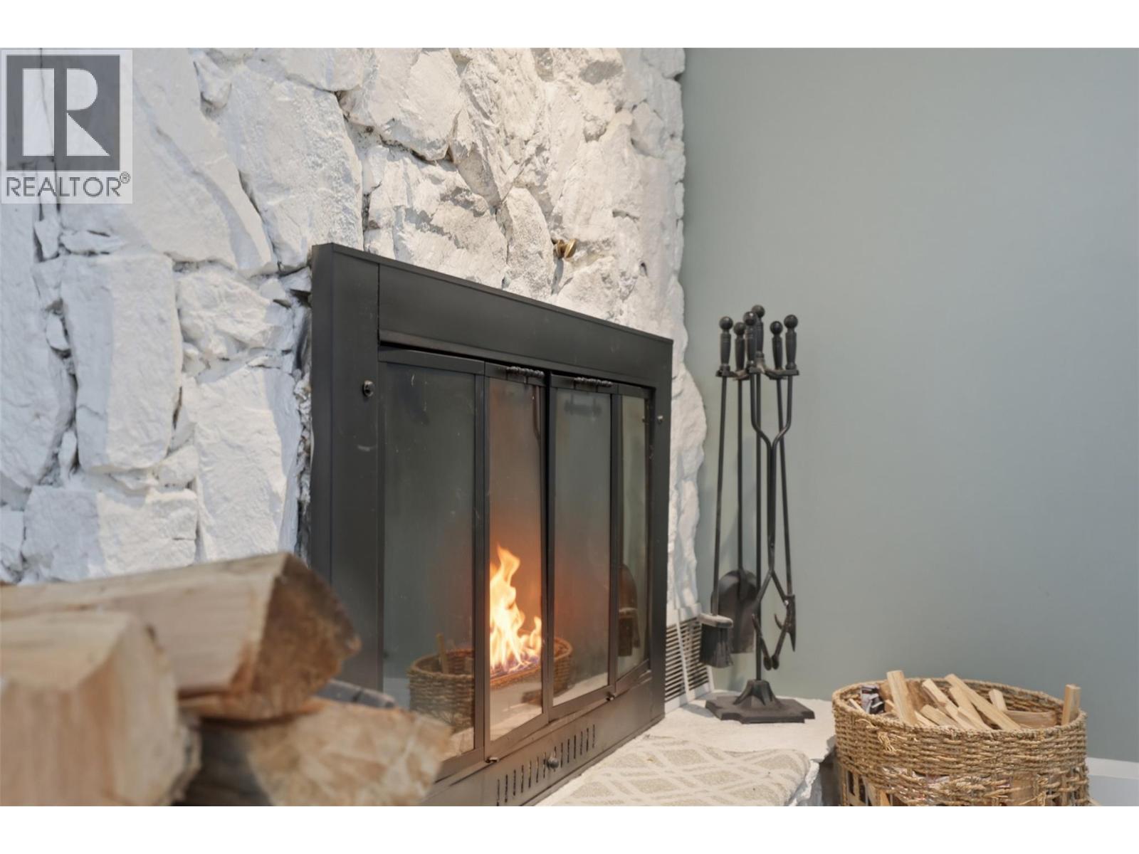 2109 Van Horne Drive - 30
