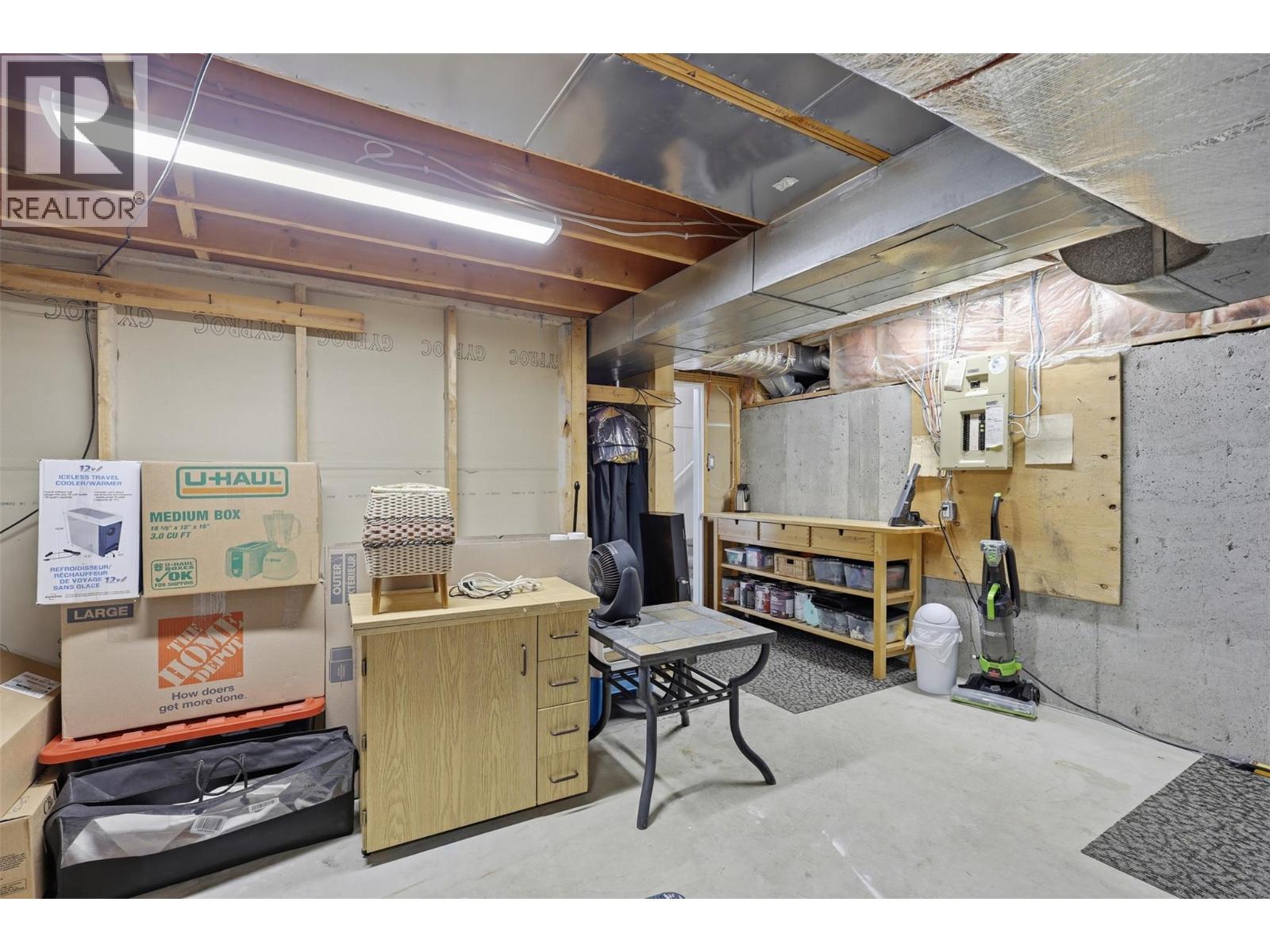 2109 Van Horne Drive - 70