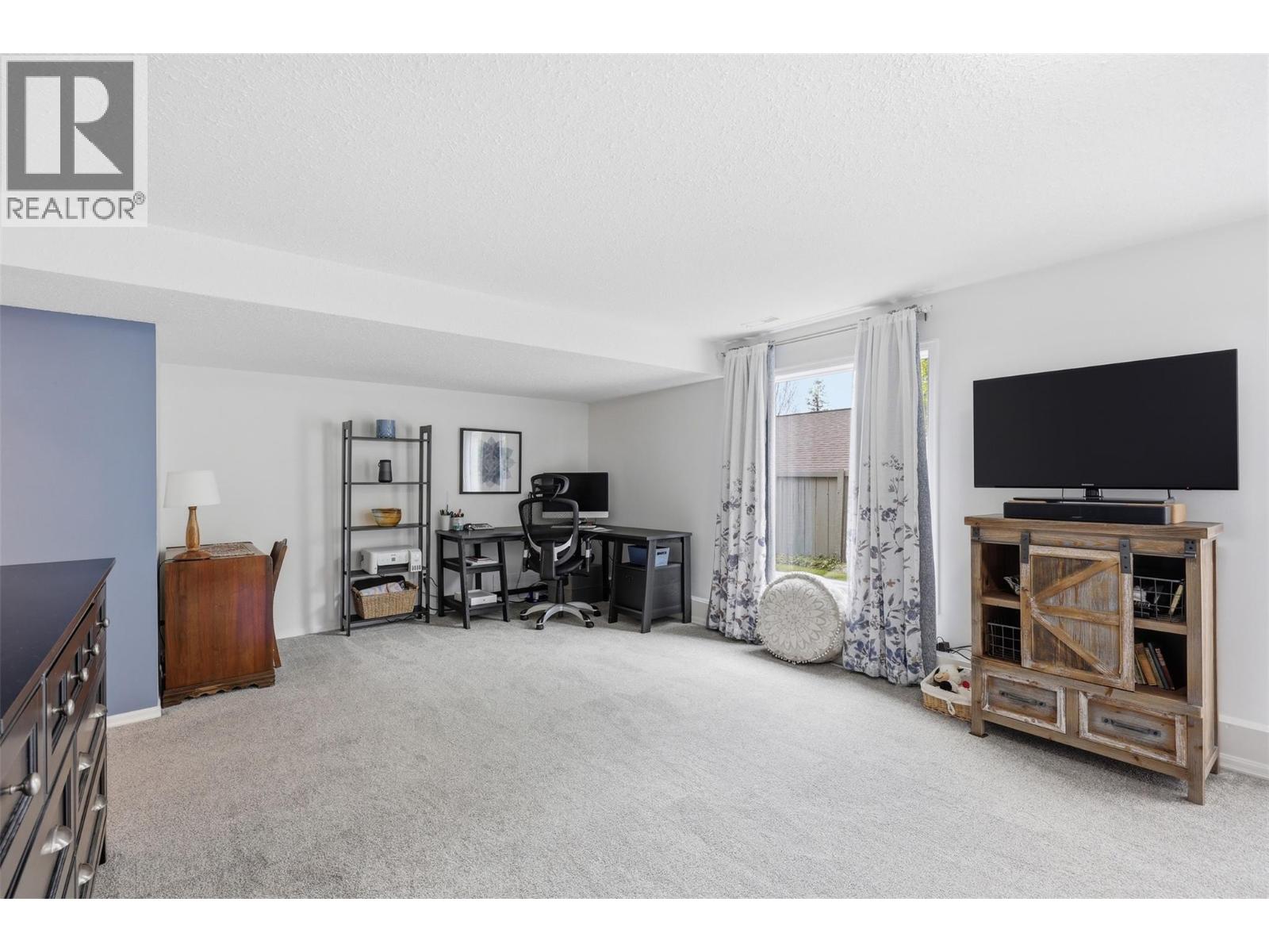 2109 Van Horne Drive - 65