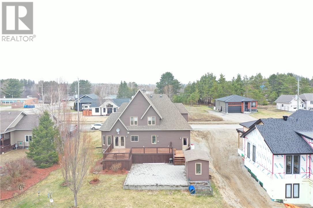 265 CALDWELL, Massey, Ontario, P0P1P0 — Photo 44