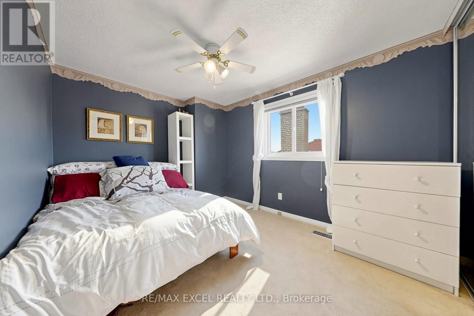 75 BETHANY LEIGH DRIVE - 27