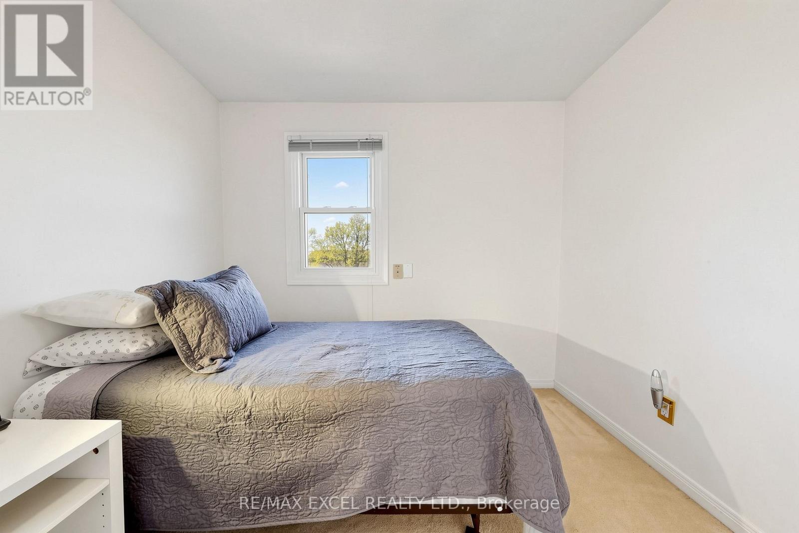 75 BETHANY LEIGH DRIVE - 31